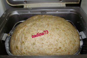 Paine graham cu masline verzi