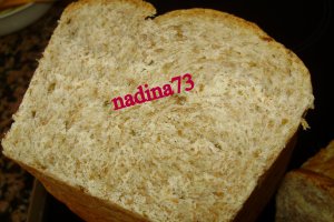 Paine graham cu masline verzi