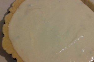 Tarta cu prune si iaurt