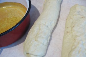 Cozonac cu zahar caramelizat