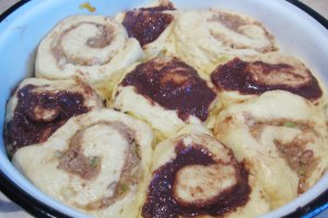 Cozonac cu zahar caramelizat