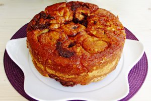 Cozonac cu zahar caramelizat