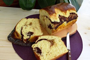 Cozonac cu zahar caramelizat