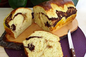 Cozonac cu zahar caramelizat