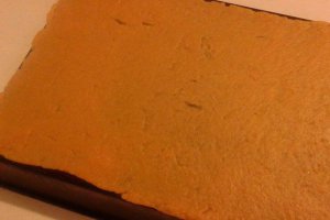 Prajitura cu foi cu bulion si crema de lime