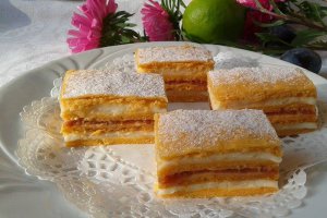 Prajitura cu foi cu bulion si crema de lime