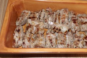 Coaste la cuptor cu sos BBQ