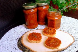 Zacusca de vinete cu ciuperci