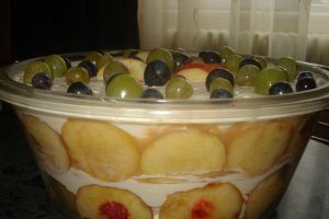 Tiramisu reteta cu piersici