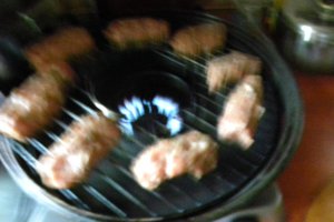 Mici din carne de porc și carne de vită