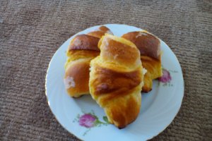 Croissante cu ciocolata