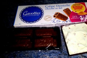 Prajitura Mille- feuille cu înghețată si gavottes