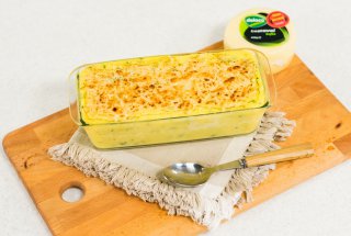 Mamaliga in straturi cu cascaval si parmezan Delaco