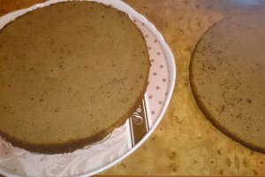 Tort cu crema mascarpone, visine si lime