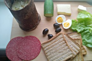 Sandvis delicios