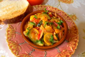Ghiveci cu zucchini
