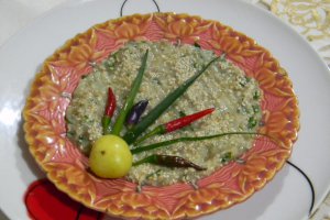 Salata de vinete albe cu iaurt si susan