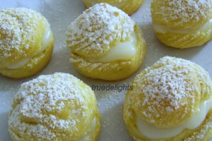 Choux a la creme