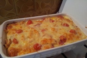 Cartofi la cuptor cu piept de pui si branza