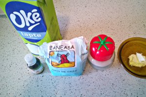 Gris cu lapte si dulceata
