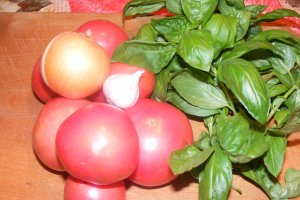 Pappa al pomodoro ( supa de rosii cu paine)