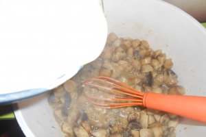 Ciulama de ciuperci