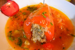 Ciorba de ardei umpluti