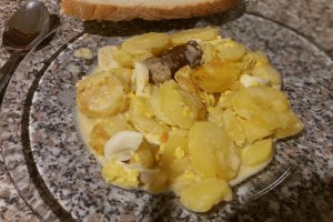 Rokotcrumpli (Salata de cartofi)