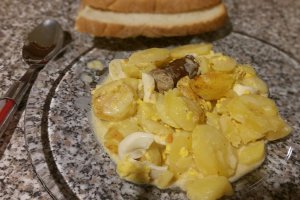 Rokotcrumpli (Salata de cartofi)