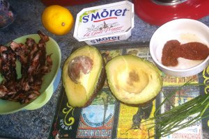 Rulouri snacks cu Avocado