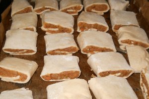 Placinte cu mere caramelizate
