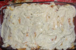 Clatite umplute cu piept de pui si conopida