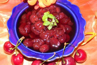 Dulceata de cirese cu menta
