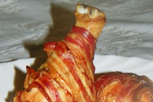 Pulpe de pui imbracate in bacon