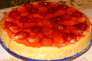 Tarta cu capsuni