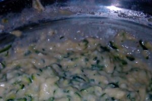 Chiftele de dovlecei cu parmezan