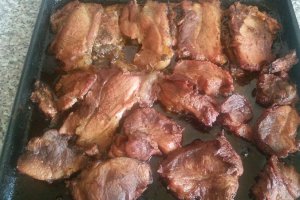 Ceafa de porc la cuptor