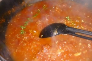 Penne cu sos de rosii