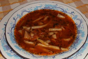 Ciorbă de fasole păstăi cu tarhon