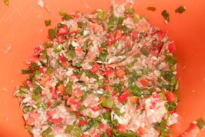 Trandafiri din aluat cu carne