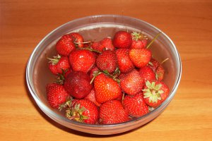 Tort de căpșuni
