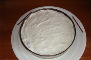 Tort de căpșuni