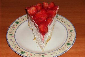 Tort de căpșuni