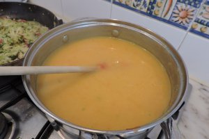 Supa cu varza si fasole boabe
