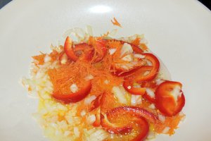 Fasole scazuta la cuptor cu ardei kapia copt