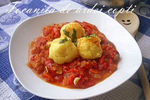 Tocanita de ardei copti