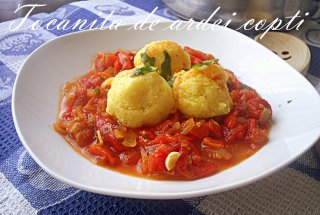 Tocanita de ardei copti