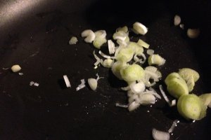 Bigoli cu speack si ceapa verde