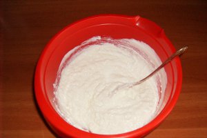 Prăjitură de brânză de vaci (fără făină)