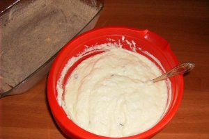 Prăjitură de brânză de vaci (fără făină)